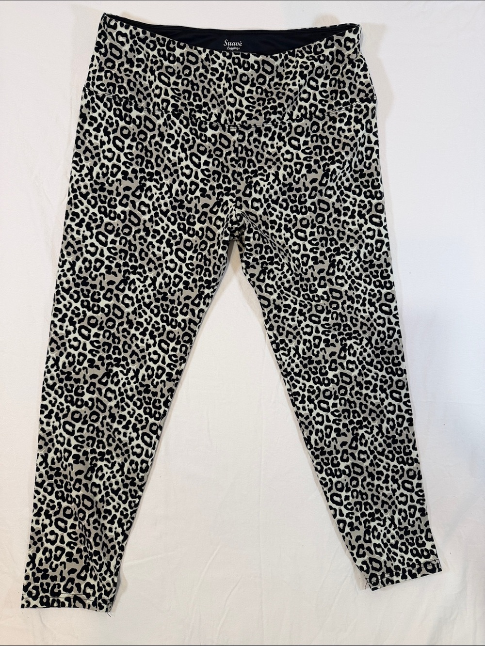 Suave Black Beige & Brown Leopard Print Leggings
